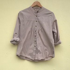 Woolrich Button Up Mock Neck Shirt in Tan Size S